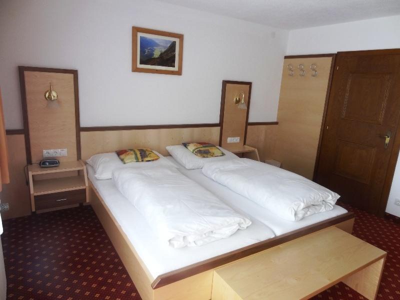 Pension Schoepf Arzl im Pitztal Extérieur photo