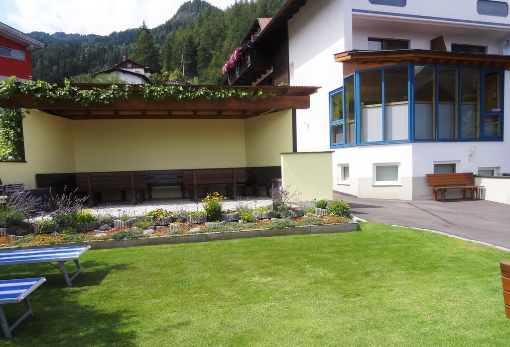 Pension Schoepf Arzl im Pitztal Extérieur photo